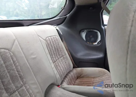 2002 Chevrolet Camaro from USA, damaged, VIN 2G1FP22K322119882